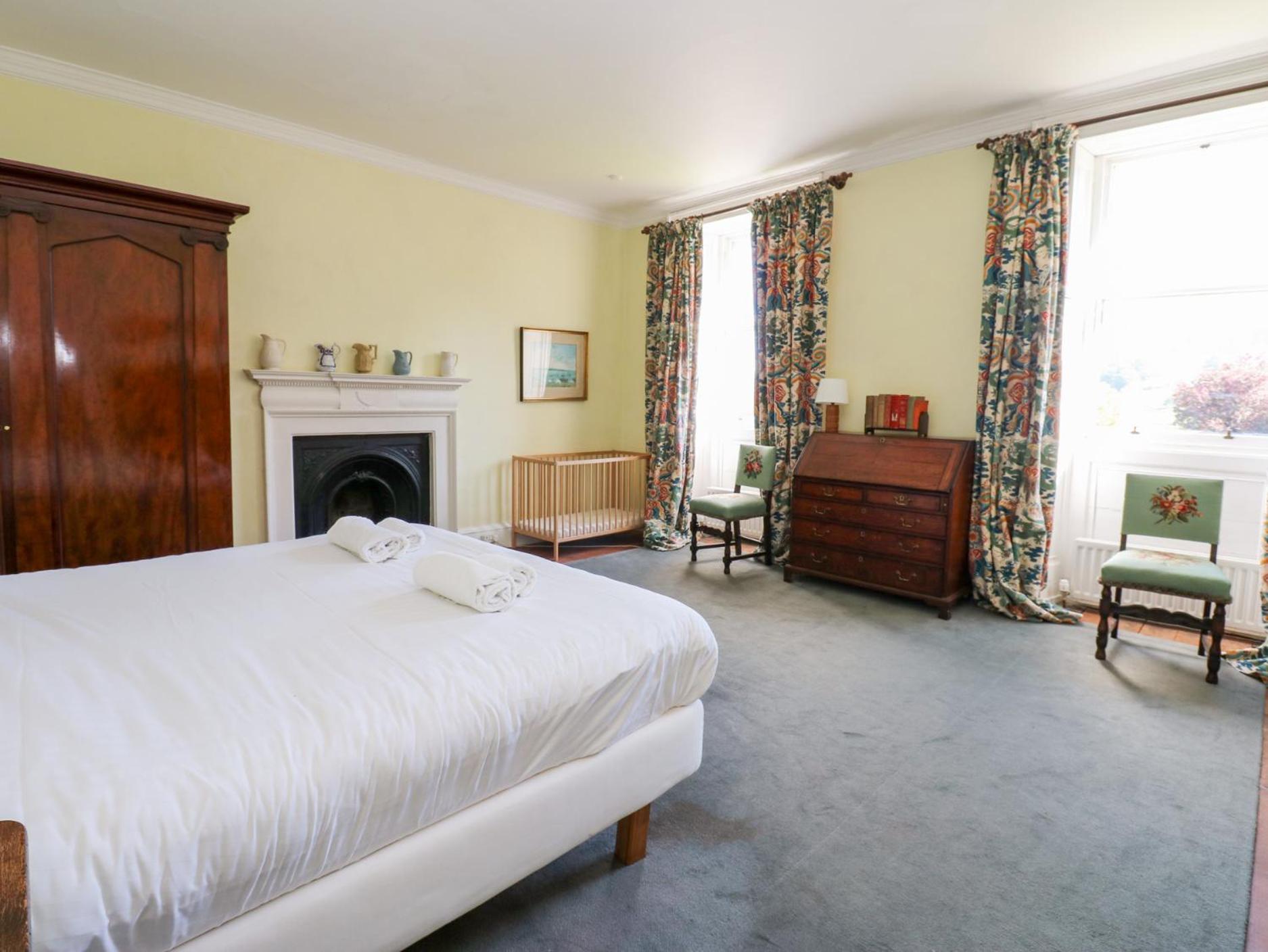 Flanders Hall West Burton Bagian luar foto