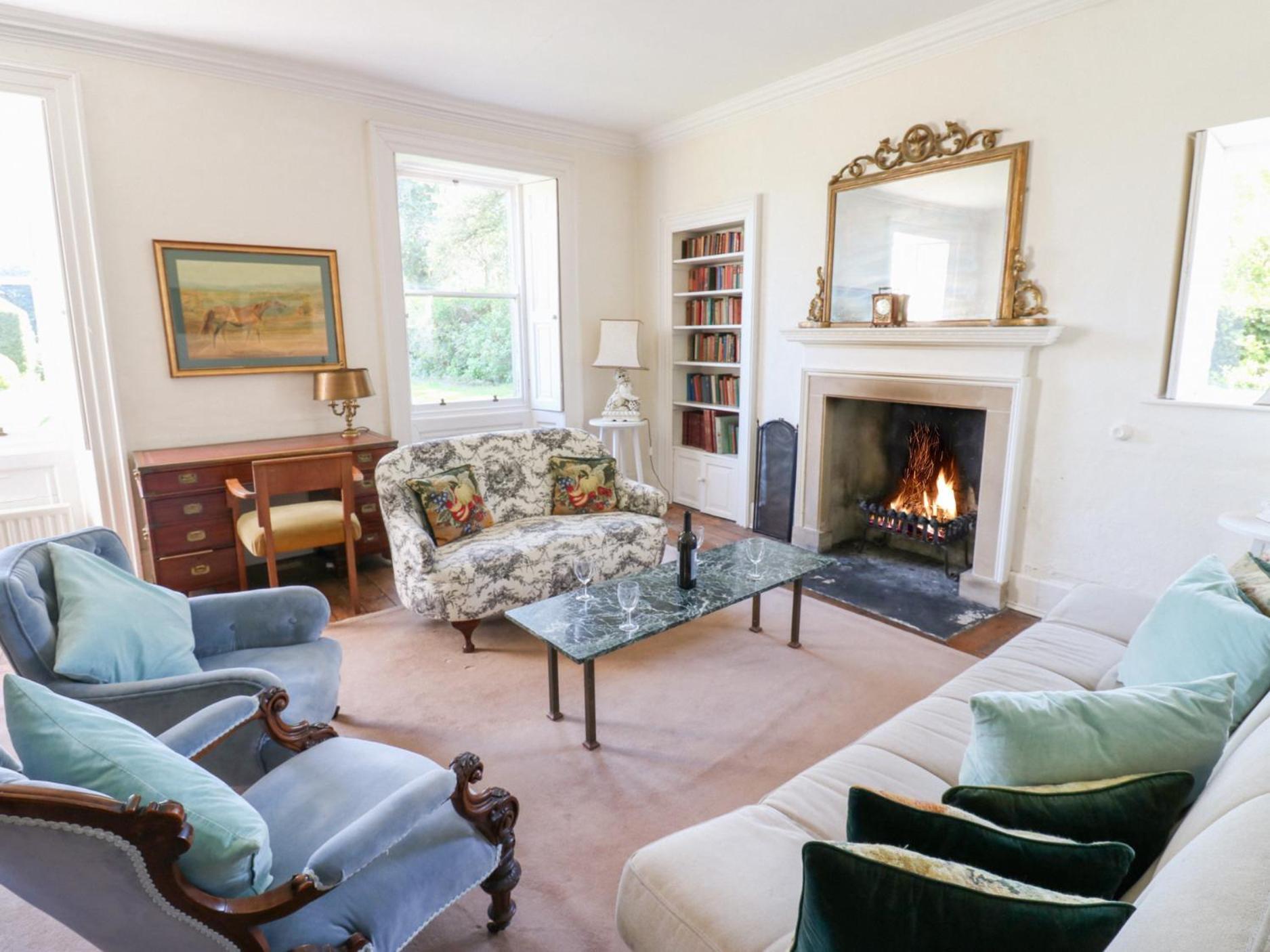 Flanders Hall West Burton Bagian luar foto